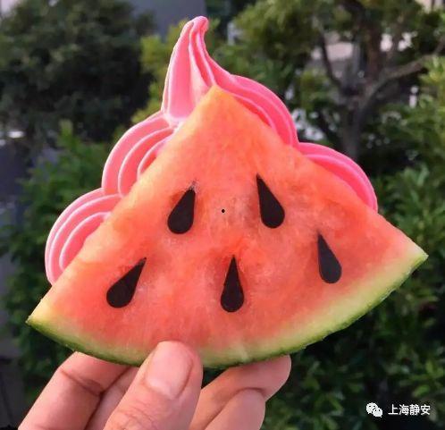 昆明网红吃瓜,揭秘网络红人的幕后故事
