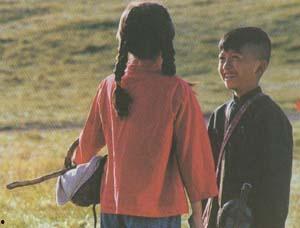 远山姐弟电影在线观看,穿越时光的亲情之旅