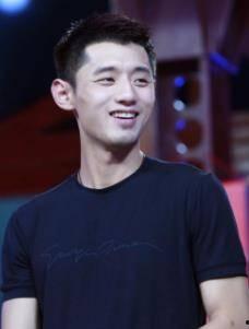 八卦娱乐爆料张继科,张继科疑涉感情风波，真相究竟如何？