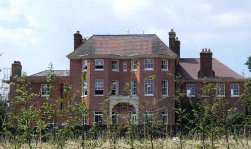 皇家别墅在线观看,在线揭秘奢华生活的秘密角落