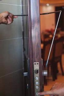 西安小偷撬门最新的爆料,深夜入室盗窃，警方全力追查