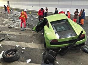 咸宁大爆料车祸新闻视频,视频曝光事故瞬间惨烈瞬间