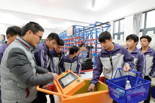 职校打工爆料视频真实案例,揭秘真实爆料视频背后的辛酸故事